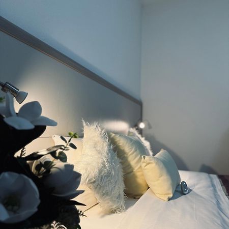 Hotel Lorena Toscolano-Maderno Kültér fotó